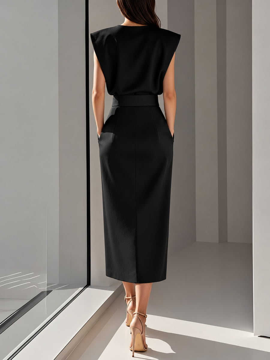 Polyester & midi dress in Navy with bodycon silhouette