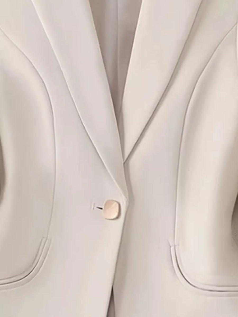 100% polyester Care instructions: Machine wash cold blazer in Dusty Pink with slim silhouette