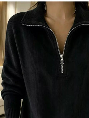 Black sweatshirt with stretch and long sleeve