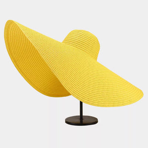 Oversized Wide Brim Straw Sun Hat in black with wide brim