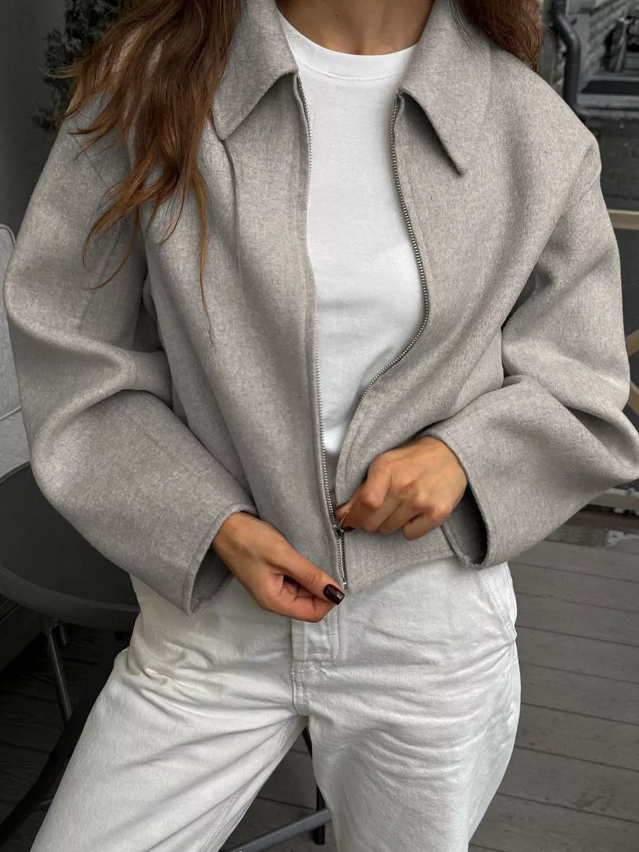 jacket in dark brown with zip-front and cropped