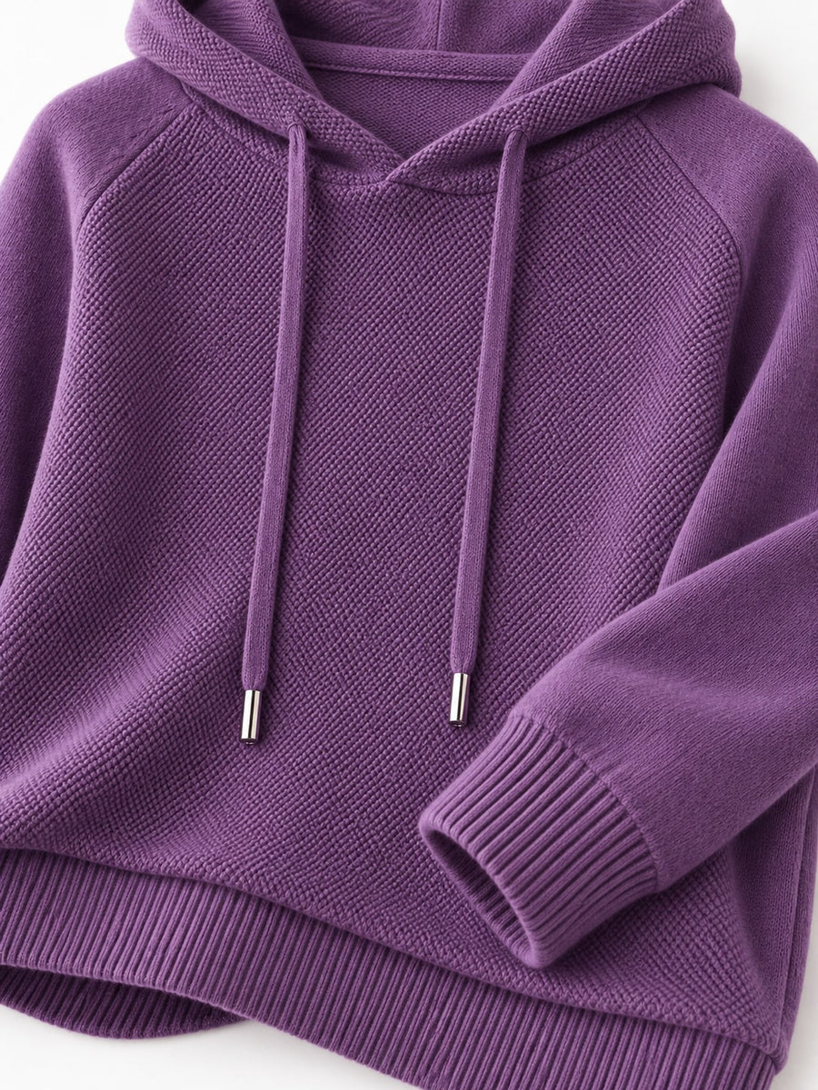 Made from polyester pullover sweater in Black with regular silhouette
