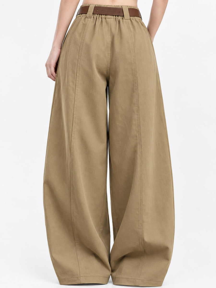 cargo pants in khaki with pocketed and full-length