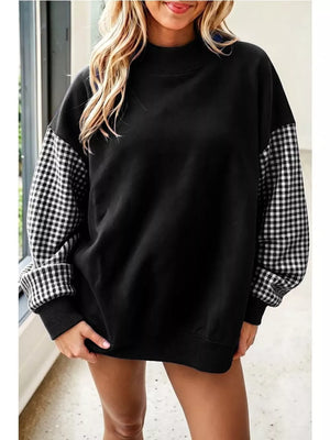 forest green sweatshirt with ribbed hem and long sleeve