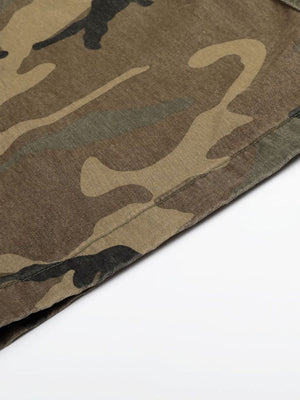 cargo pants in dark green with camo and pocketed