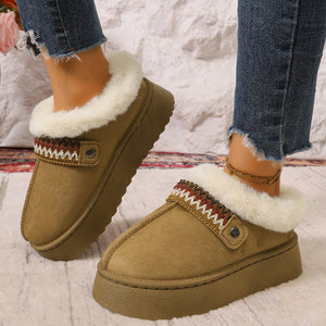 Beige boots with ankle-length and slip-on