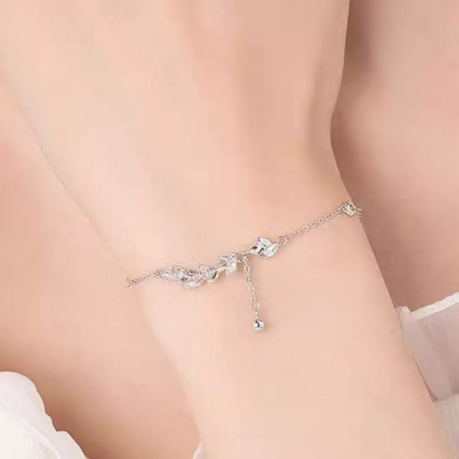 bracelet featuring floral in Silver with 925 sterling silver,Zircon Care instructions: Avoid wearing during exercise, as