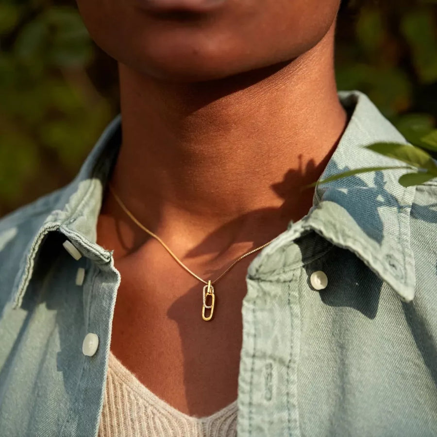 18K Rose Gold-Plated,18K Gold-Plated,925 sterling silver,Zircon Care instruction necklace in Silver with delicate geometric