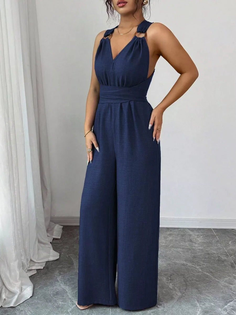 100% polyester Care instructions: Machine wash cold jumpsuit in Black with wide-leg silhouette