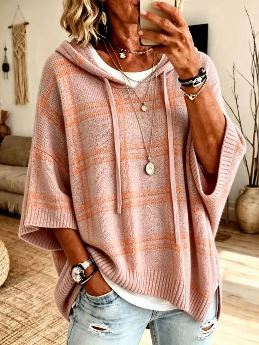 pullover hoodie in White with drawstring and hip-length