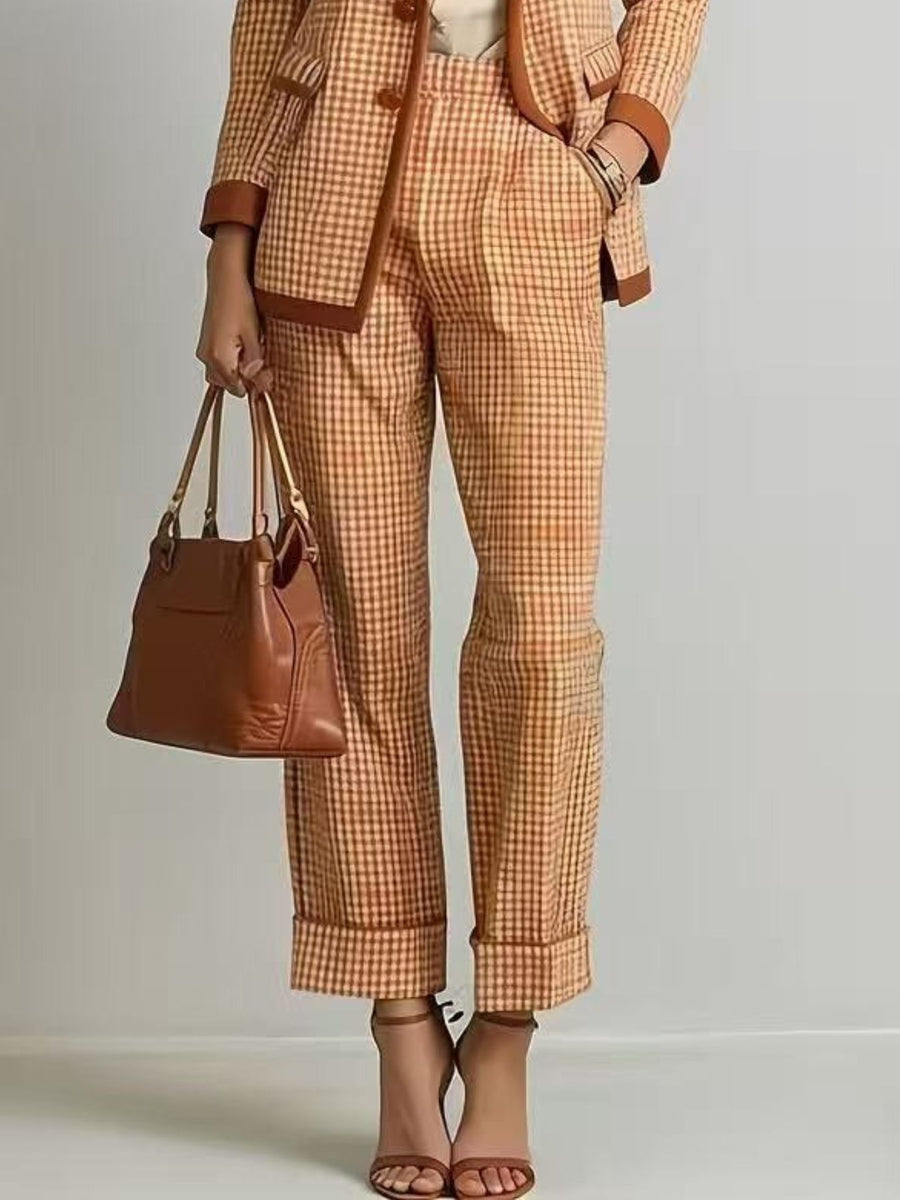 Multicolor suit set with hip-length blazer, full-length pants and button-front