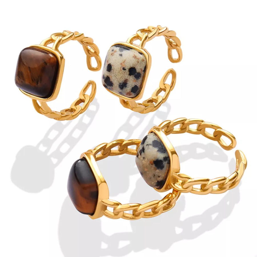 ring featuring speckled in black with Tiger& texture