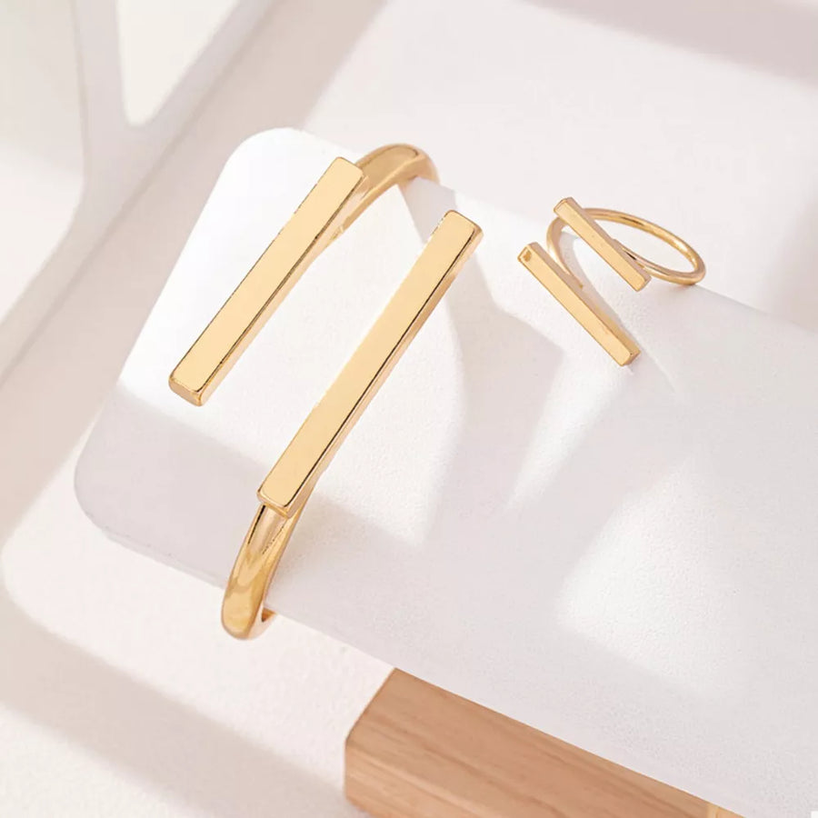 18K Gold-Plated,Alloy Care instructions: Avoid wearing during exercise, as sweat jewelry set in gold with geometric