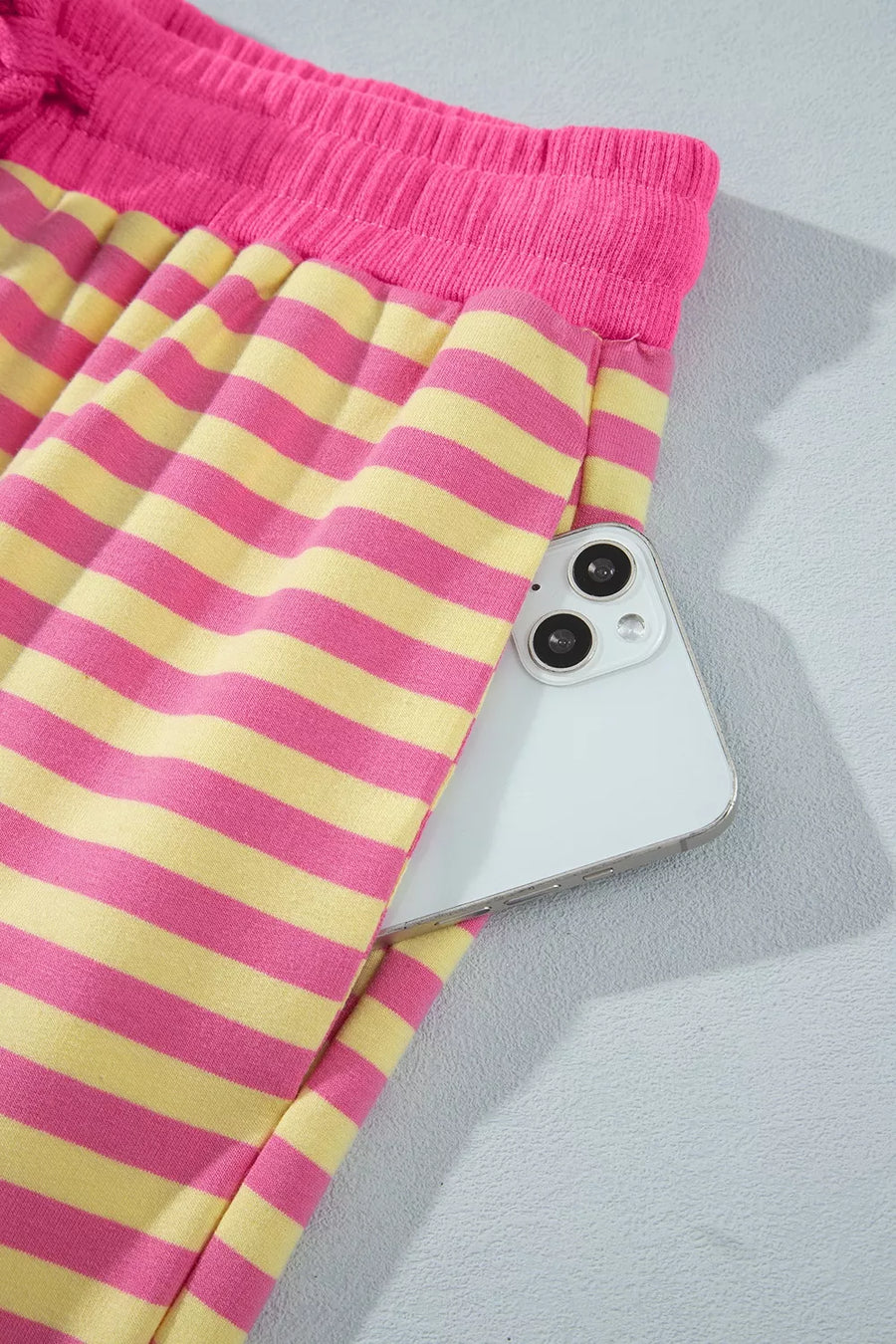 pajama set in Sage with crew neck and short sleeve