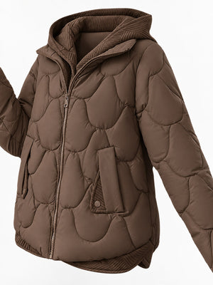 classic quilted jacket in Khaki with hooded