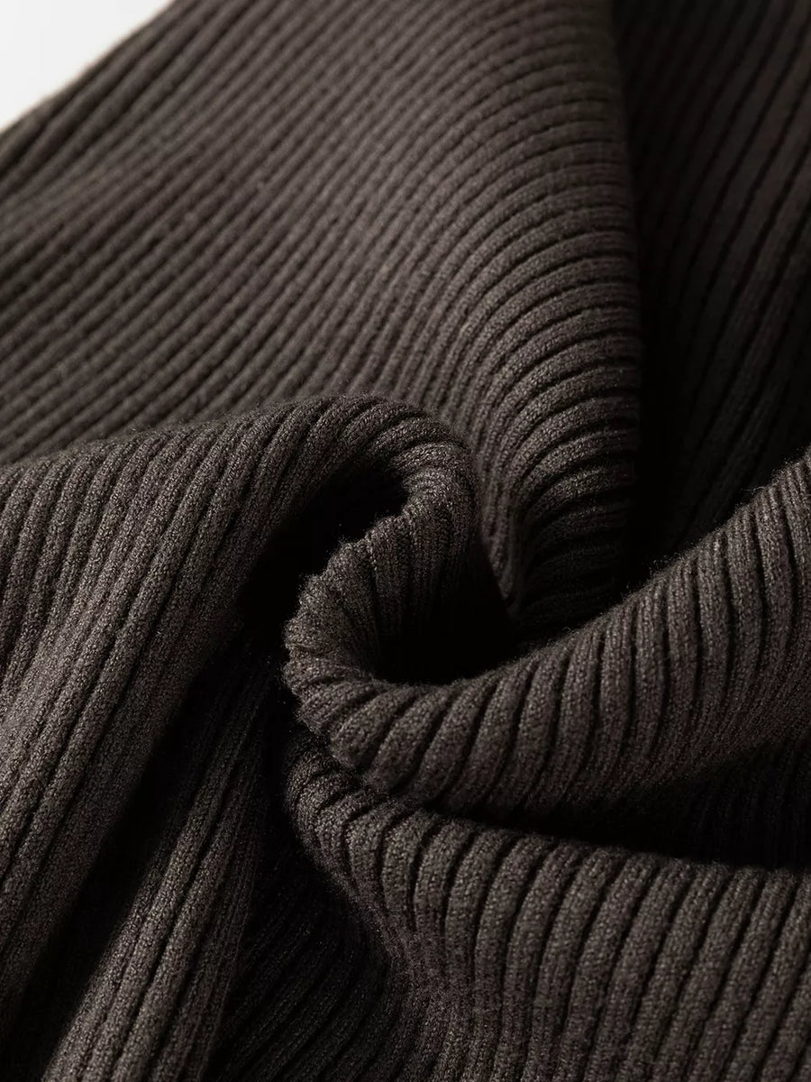 sweater vest in Coffee Brown with ribbed and waist-length