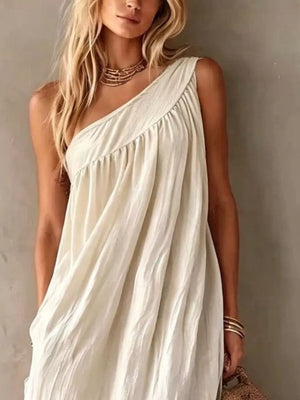 100% polyester Care instructions: Machine wash cold maxi dress in White with loose silhouette