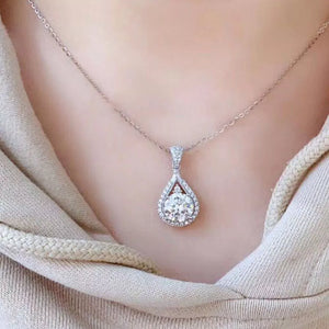 925 sterling silver,Moissanite Carat weight: 5CT Care instructions: Avoid wearin necklace in clear with straight silhouette