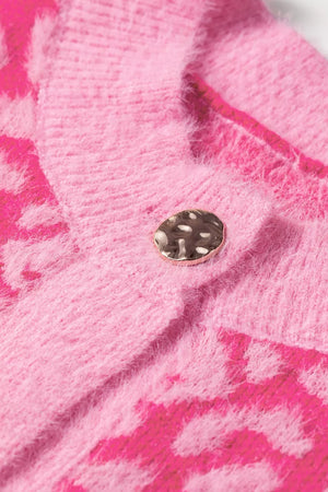 Pink regular sweater vest with round neck