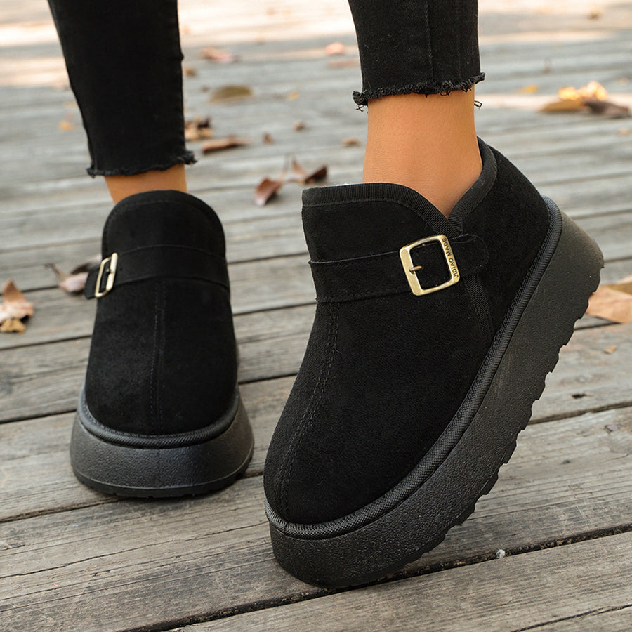 boots in camel with round toe and ankle-length
