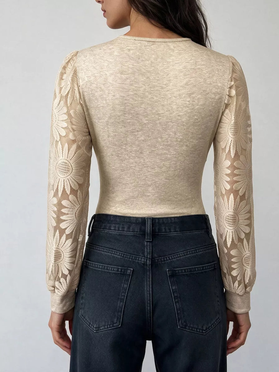bodysuit featuring floral in Apricot with 83% polyester, 12% viscose, 5% elastane Care instructions: Machine wash cold