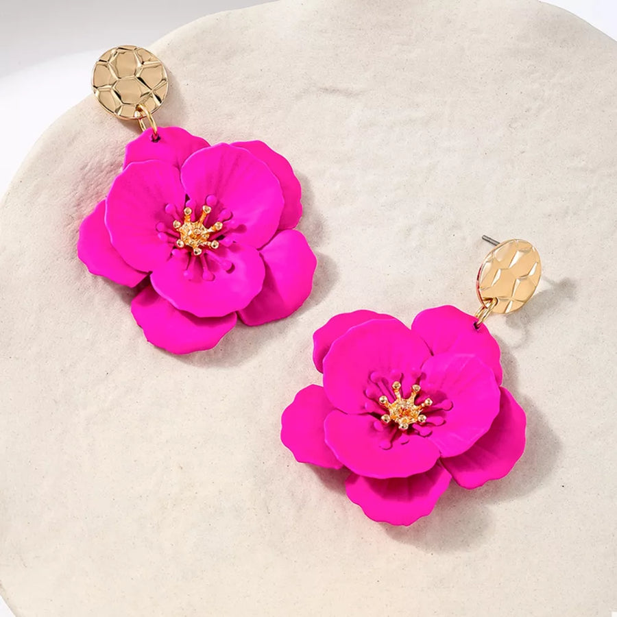 18K Gold-Plated,Alloy Care instructions: While wearing the pearl jewelry, avoid earrings in Rose Red with drop silhouette