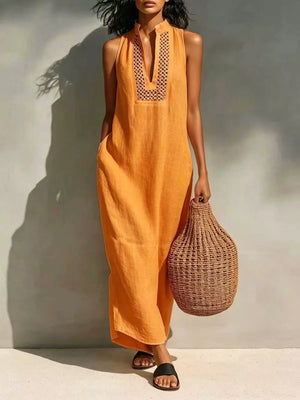 Sleeveless Maxi Dress With Pockets in Black