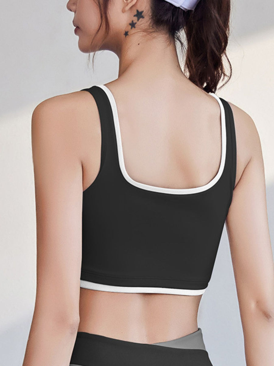 athleisure sports bra in Eggshell with scoop neck