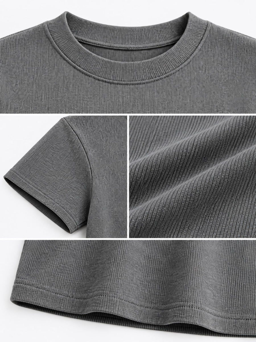 Slim-Fit Crew Neck Basic T-Shirt in black