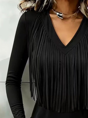White t-shirt with hip-length and pullover