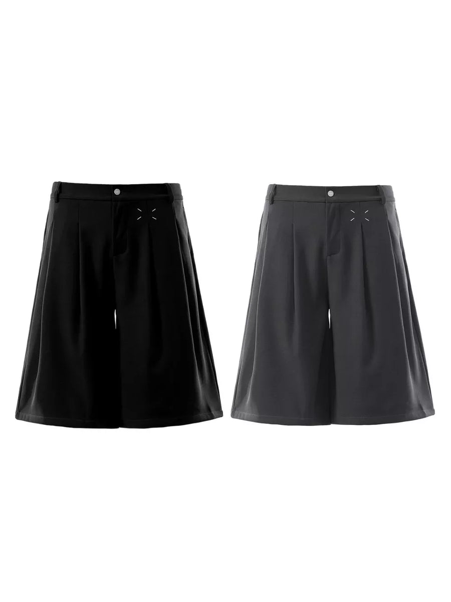 Black with Men's Pleated Loose Fit Capris in Black
