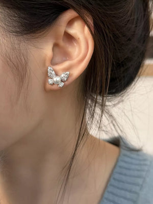 Synthetic Pearl, Alloy, Zircon Care instructions: Avoid wearing during exercise, earrings in Silver with regular silhouette