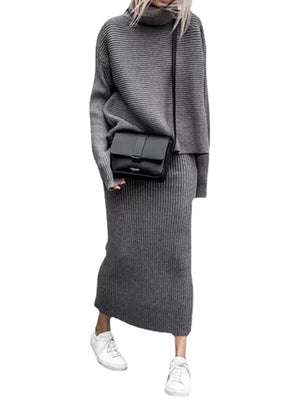 Green relaxed sweater set with turtleneck