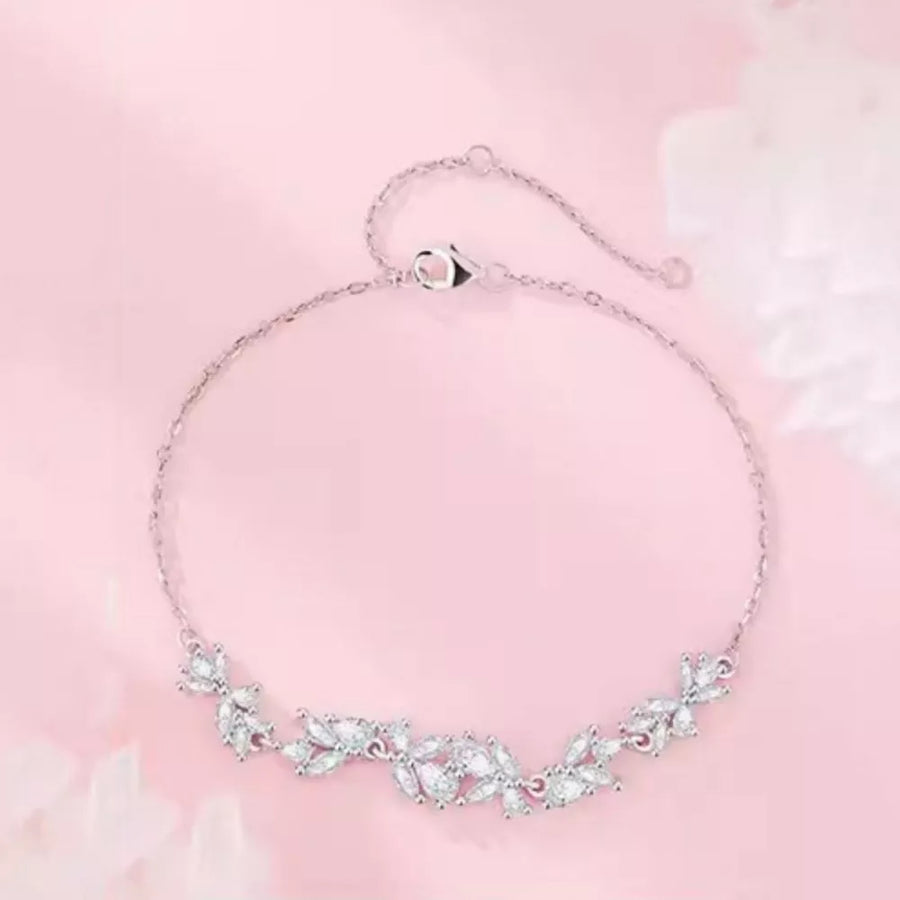 bracelet in Silver with floral and zircon embellishment