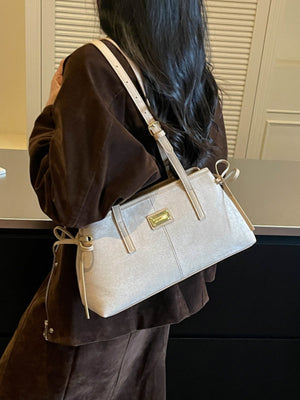 Black with handbag with adjustable strap 10