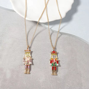 necklace in gold featuring pendant and pendant necklace fit