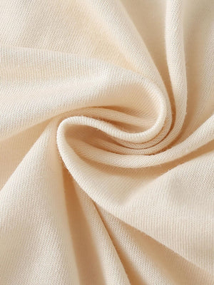 Cream sweatshirt with hip-length and pullover