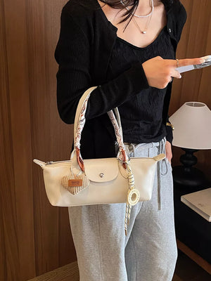 shoulder bag in black