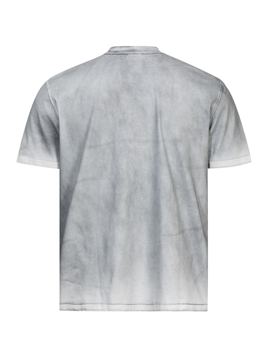 95%cotton,5%spandex Care instructions: Machine wash cold t-shirt in slate gray with regular silhouette