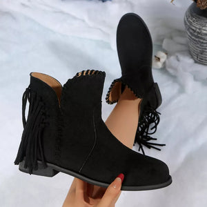 Black ankle boots with ankle-length and side-zip