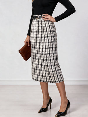 midi skirt featuring plaid in Black with 90% polyester, 10% viscose Care instructions: Machine wash cold texture