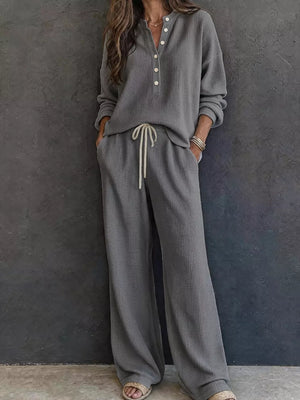 lounge set in Dusty Pink with waffle-knit and hip-length, full-length