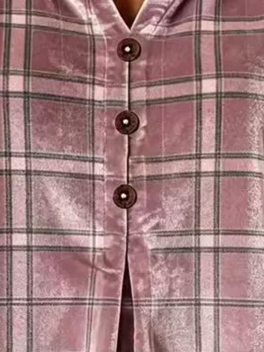 blouse in Sage with v-neck and long sleeve