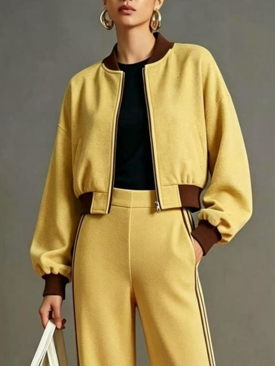 athleisure tracksuit in cream with collared