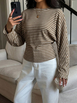 t-shirt in Off-white