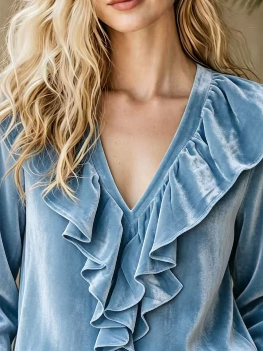 romantic blouse in Burgundy with v-neck