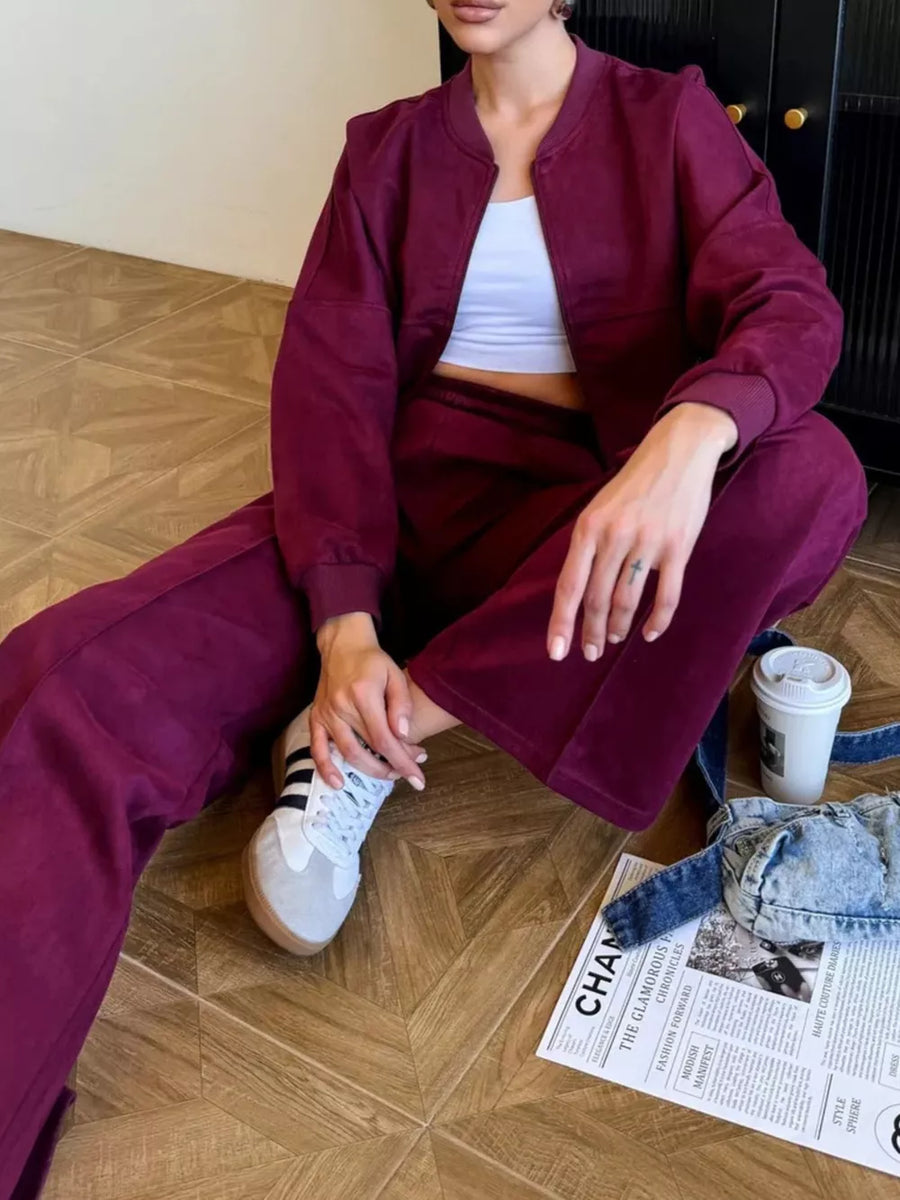 100% polyester Care instructions: Machine wash cold lounge set in Light Gray with relaxed silhouette