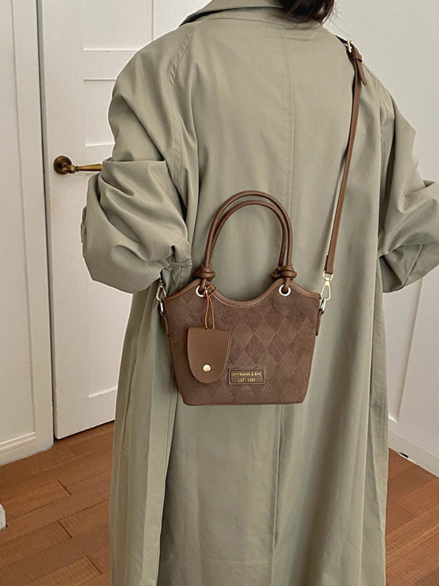 crossbody bag in Brown with quilted and small