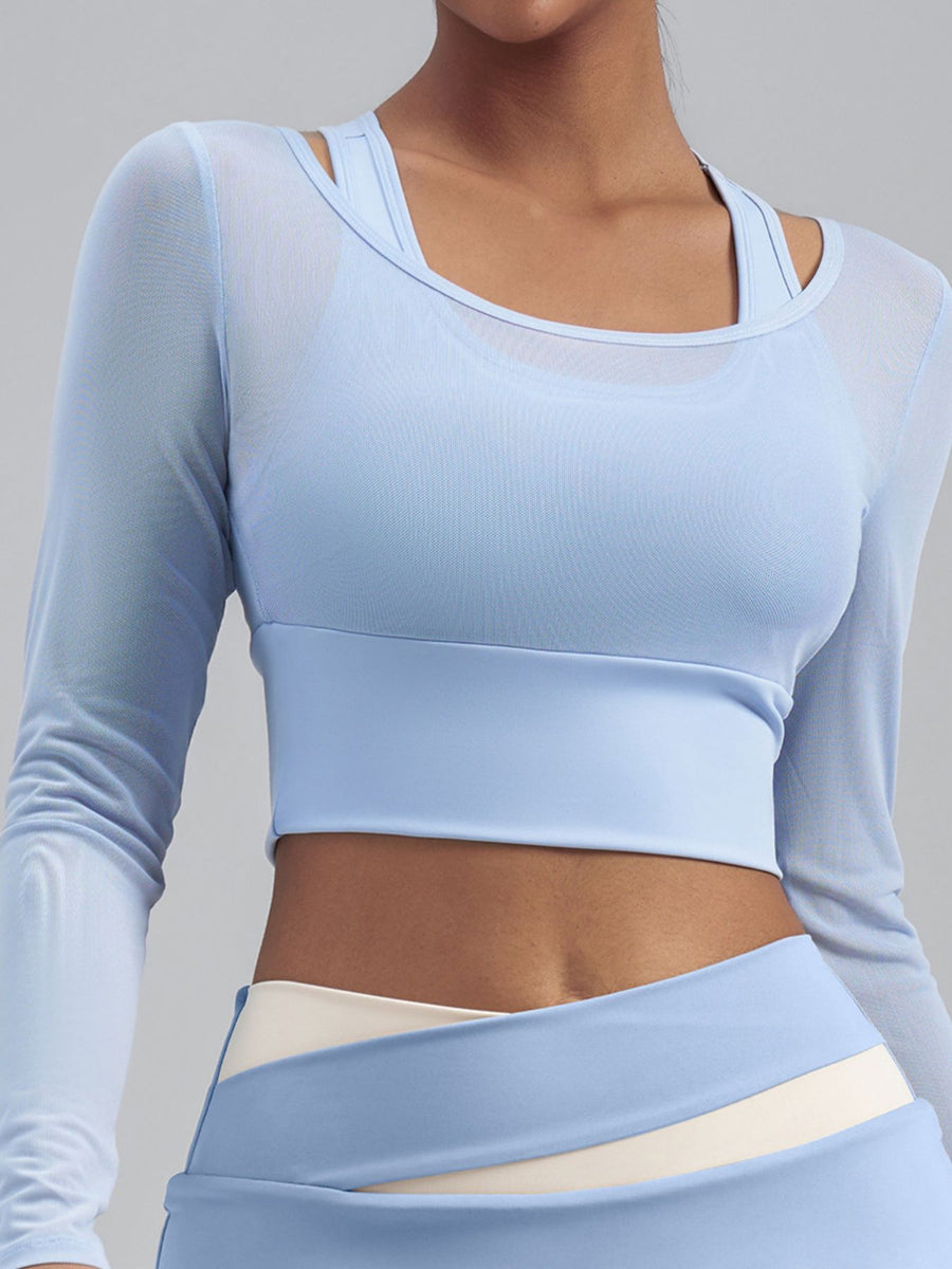 Beige t-shirt with cropped and pullover