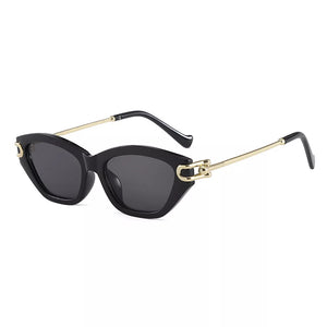 PC Frame material: Metal-plastic hybrid Lens material: Polycarbonate Temple mate sunglasses in Caramel with cat-eye